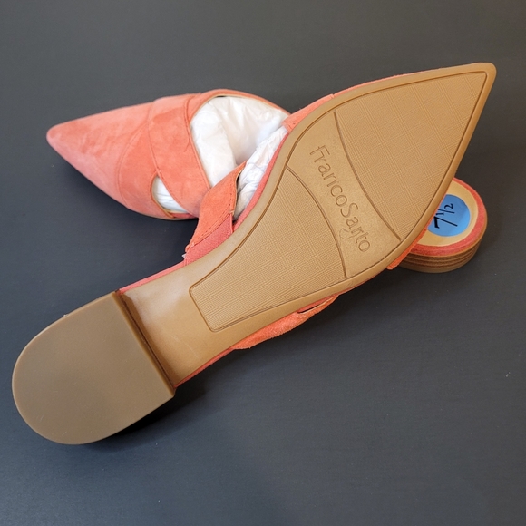 NWOT Franco sarto Nita Suede Pointed Toe Silp On Mules 7.5 - Picture 5 of 11